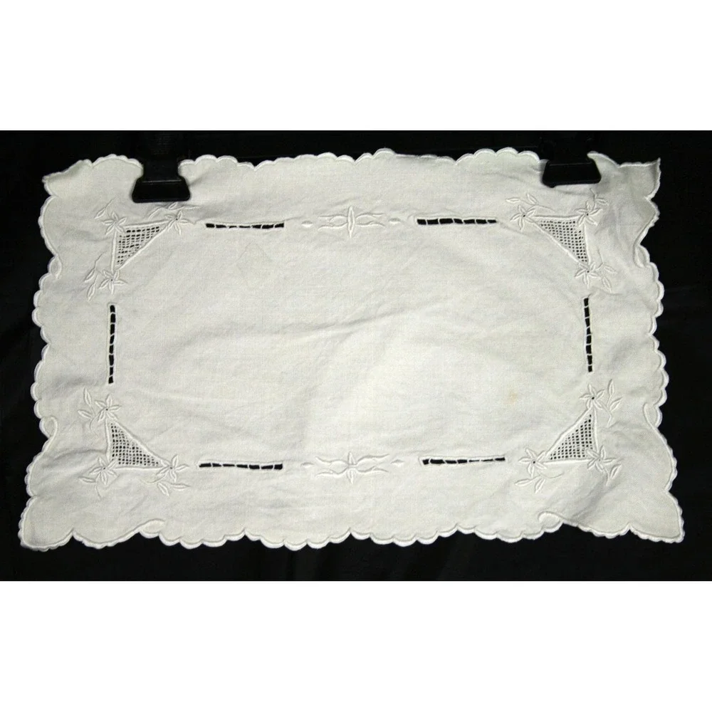 Vintage White Linen Embroidered Placemats Scalloped Edge Cutwork Set of 2